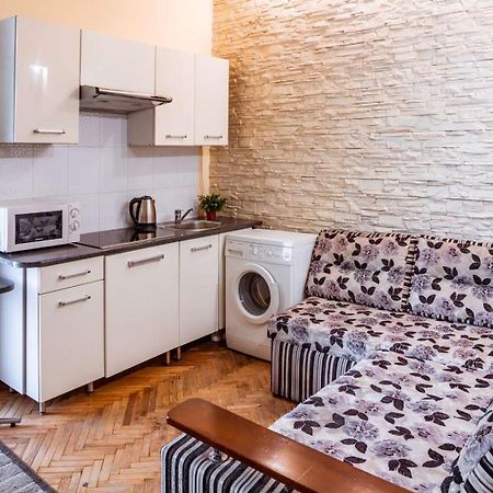 2 Rooms Central Anna Apartment Λβιβ Εξωτερικό φωτογραφία